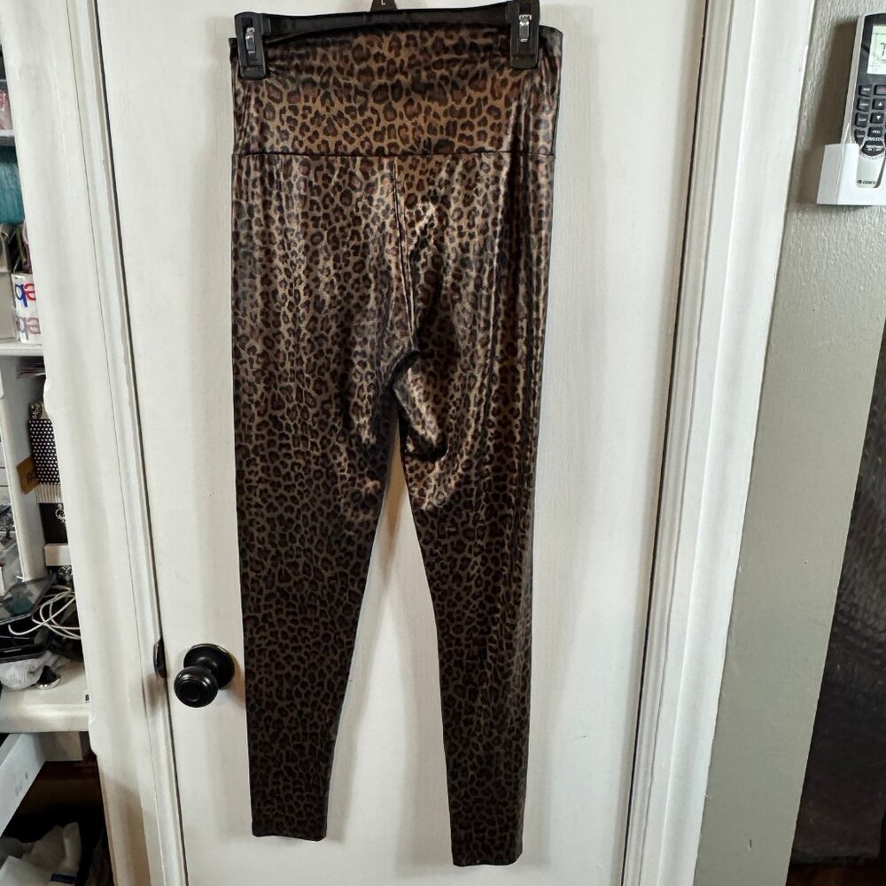 Shiny cheetah print leggings pink retro pinup